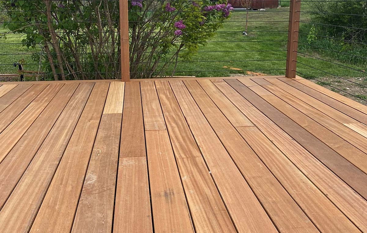 pic of a composite deck 
