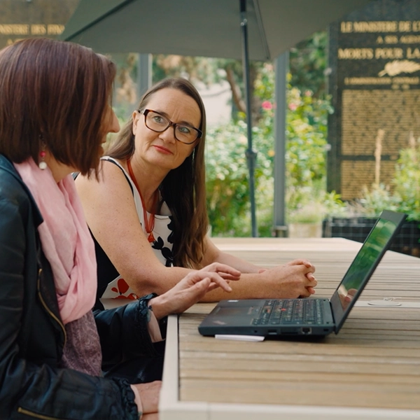 ministere-de-leconomie-des-finances-et-de-la-souverainete-industrielle-et-numerique-de-france-competences-numeriques-pix-pro