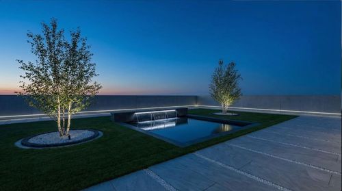 image of a seasonal-themed garden for a landscaping service