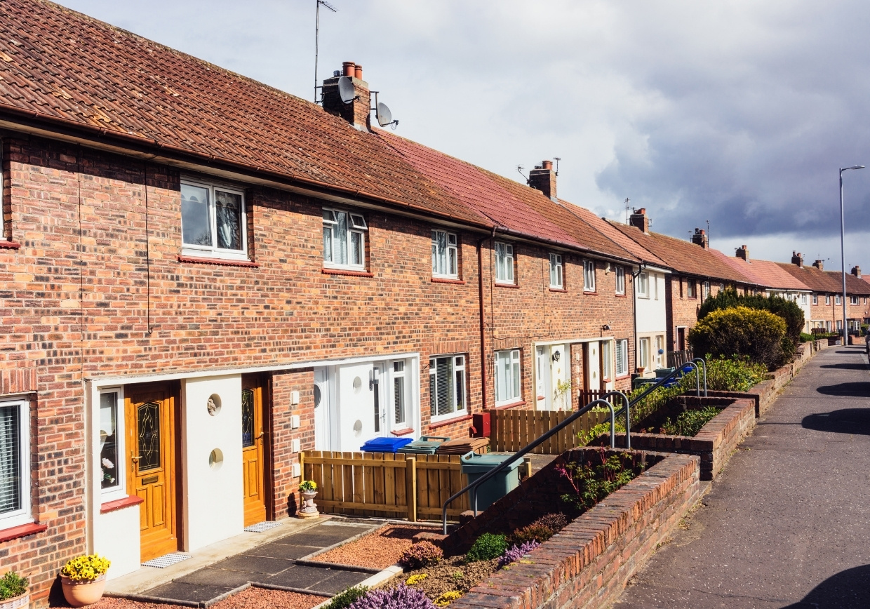 How to Maintain Your Roof Throughout the Seasons: A Year-Round Guide