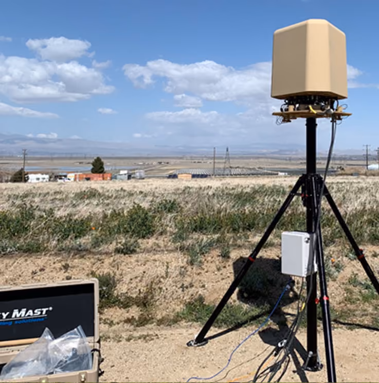 BlueSky Mast 350 Lift Series with Silvus Technologies StreamCaster MANET radio kit, configuration diagram, tactical communications application