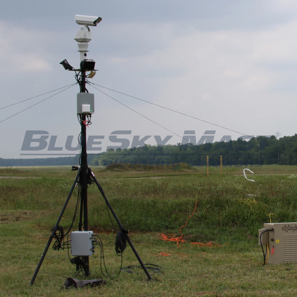 BlueSky Mast 200 Standard Series - AL2 tactical mast deployed in the field