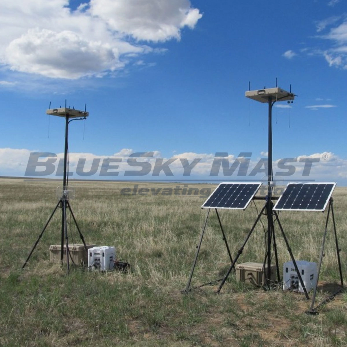 BlueSky Mast 200 Standard Series - AL2 tactical mast deployed in the field