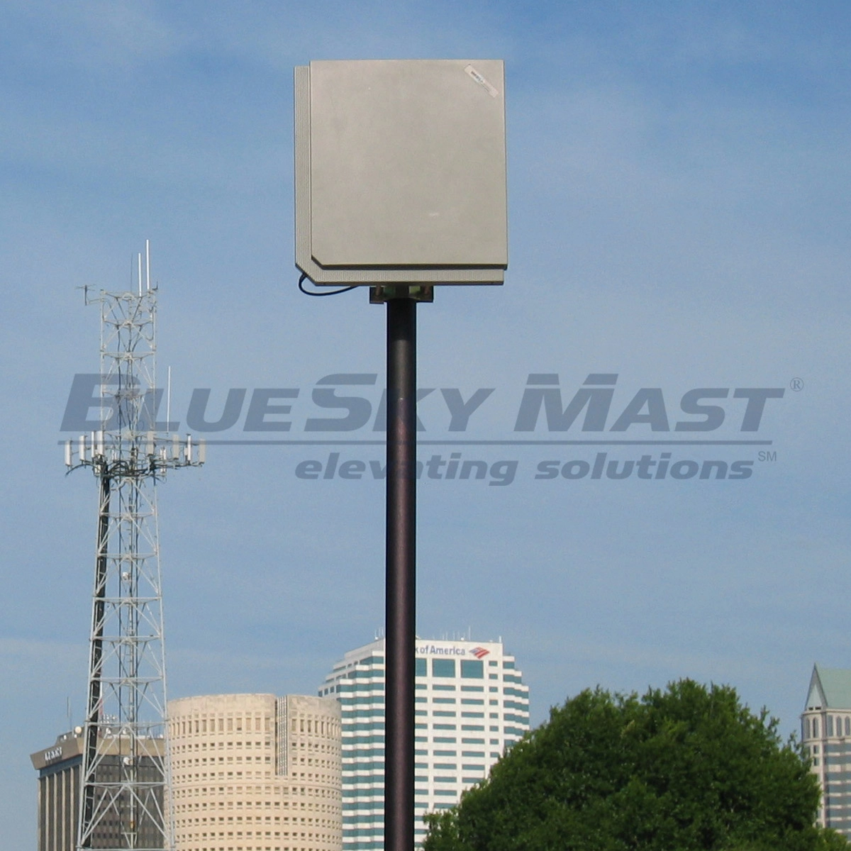 BlueSky Mast 200 Standard Series - AL2 tactical mast deployed in the field