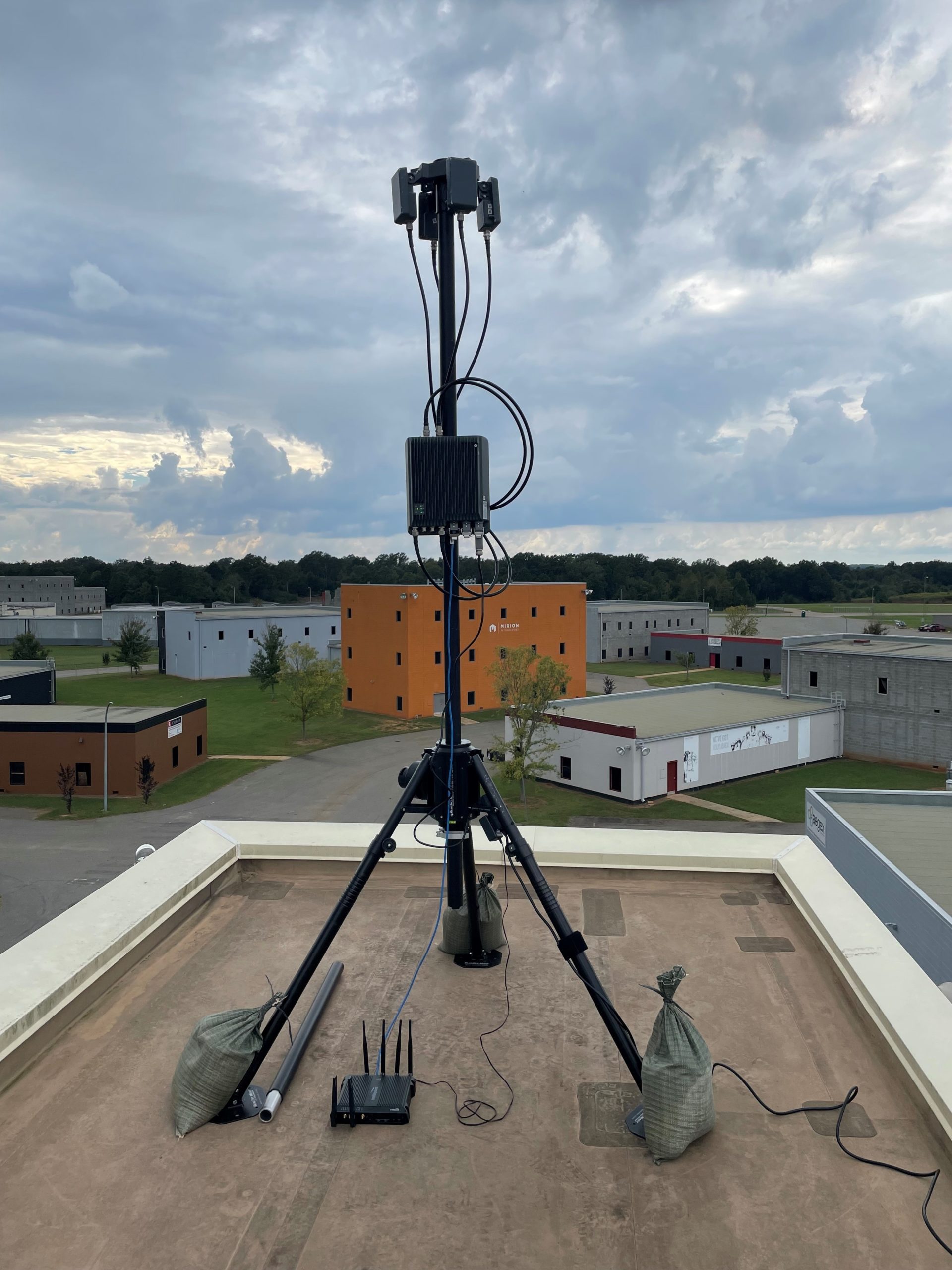 BlueSky Mast 200 Lift Series with counter-UAS sensor payload, Counter-UAS (C-UAS)