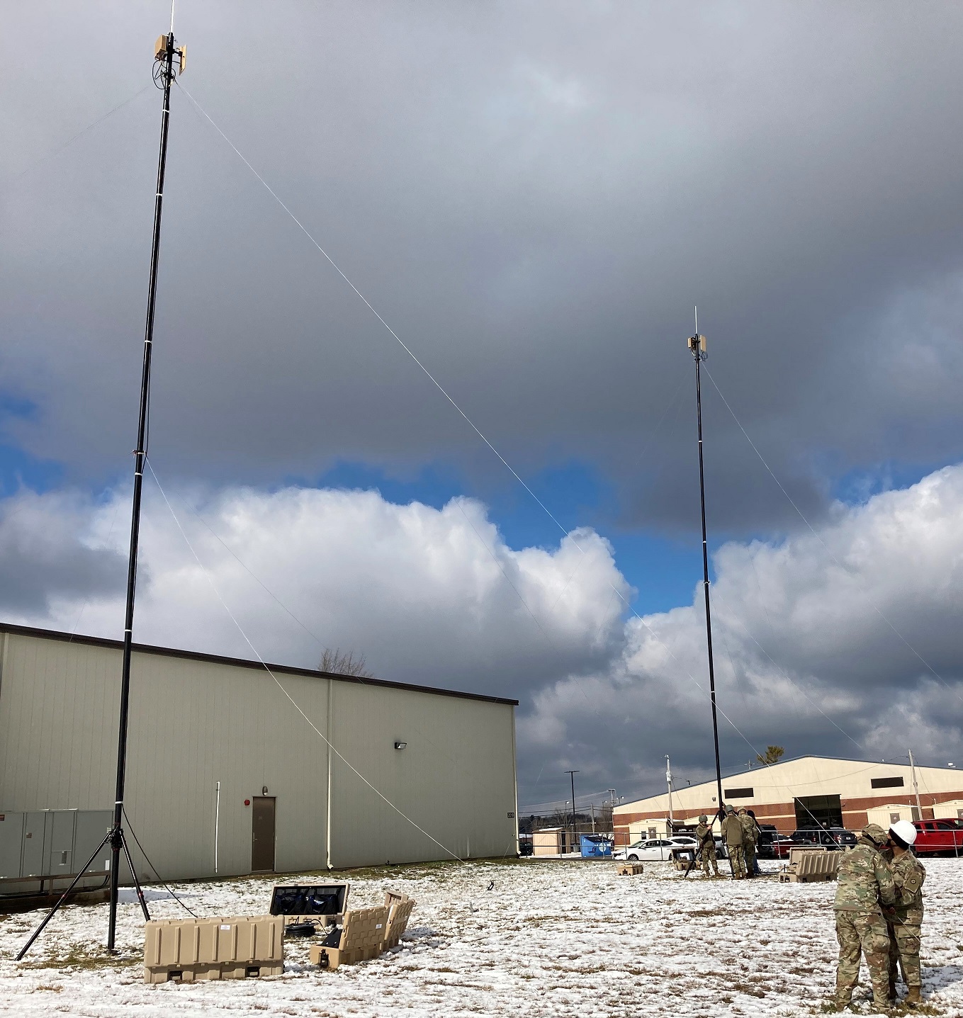 BlueSky Mast 350 Lift Series with tactical radio and wireless data payload, Tactical Communications