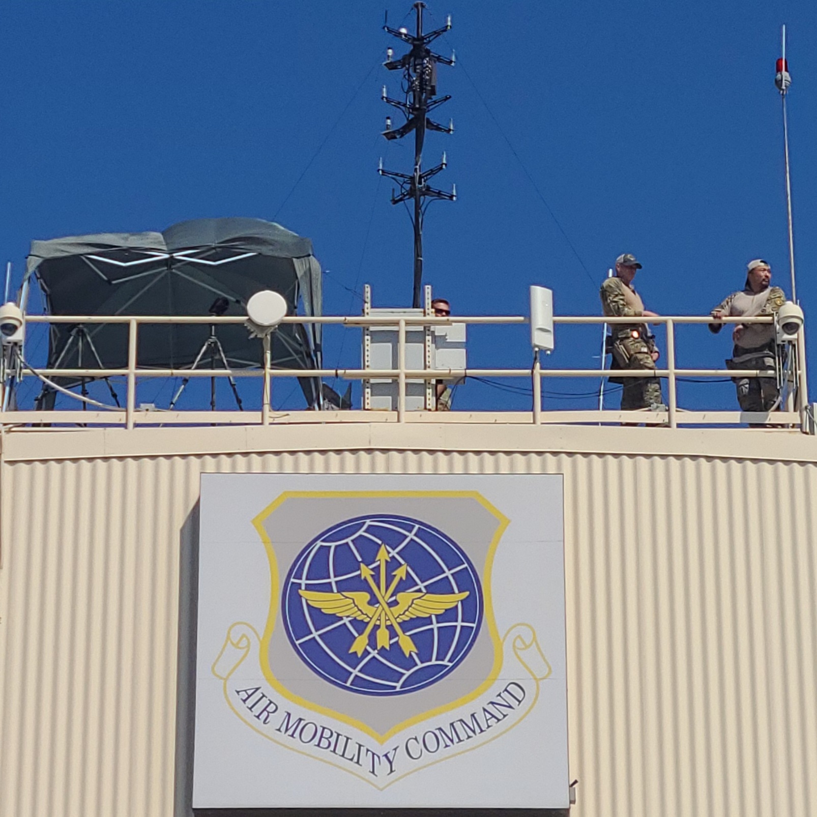 BlueSky Mast 200 Lift Series with counter-UAS sensor payload, Counter-UAS (C-UAS)