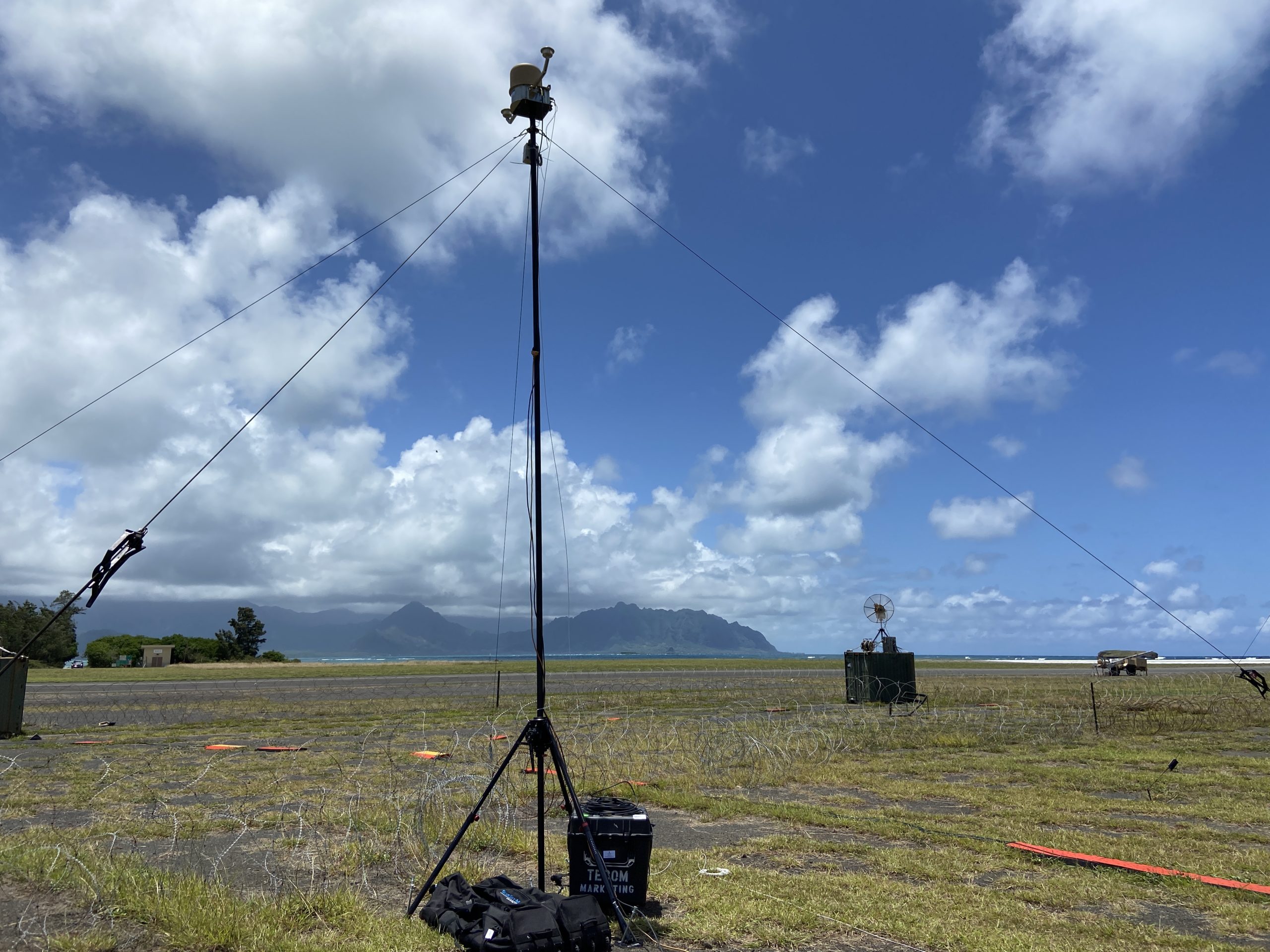 BlueSky Mast 200 Lift Series with tactical radio and wireless data payload, Tactical Communications