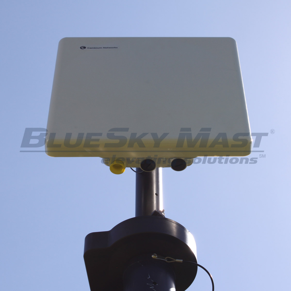 BlueSky Mast with tactical radio and wireless data payload, Tactical Communications