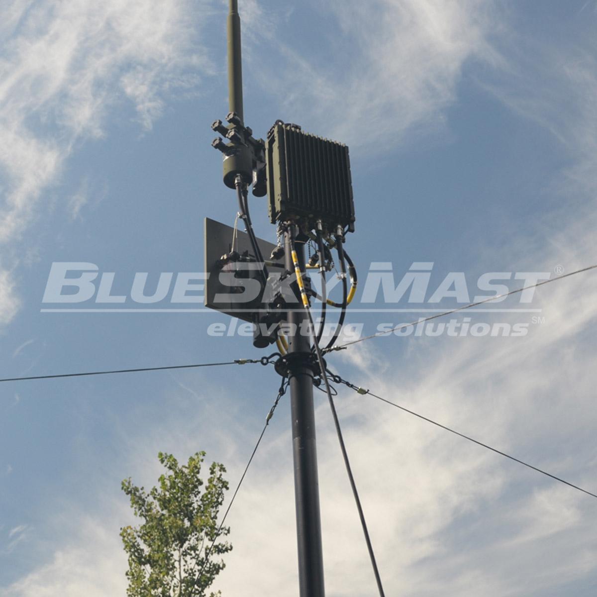BlueSky Mast with tactical radio and wireless data payload, Tactical Communications
