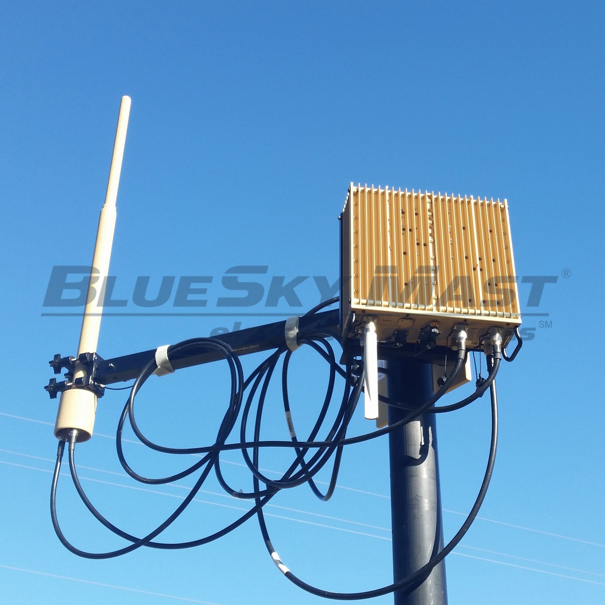 BlueSky Mast 350 Lift Series with tactical radio and wireless data payload, Tactical Communications