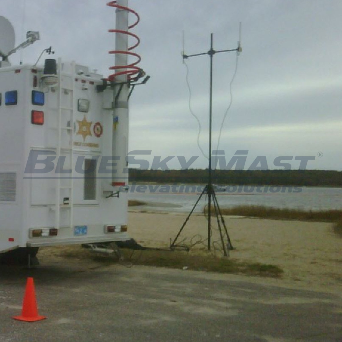 BlueSky Mast 200 Lift Series with field deployment