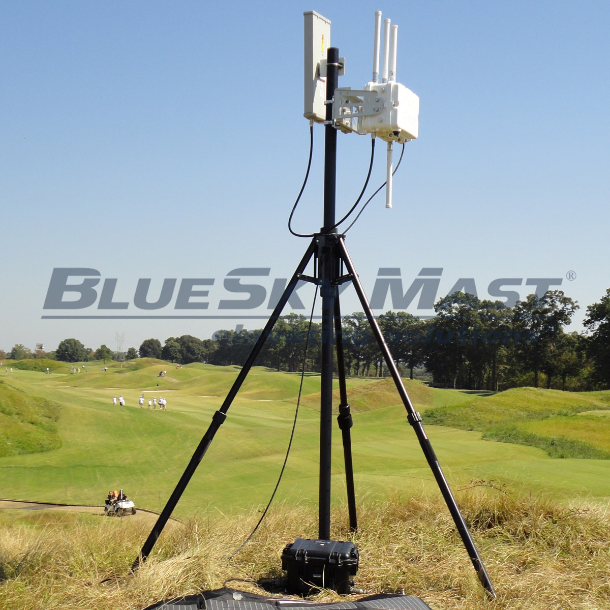 BlueSky Mast 200 Lift Series with tactical radio and wireless data payload, Tactical Communications