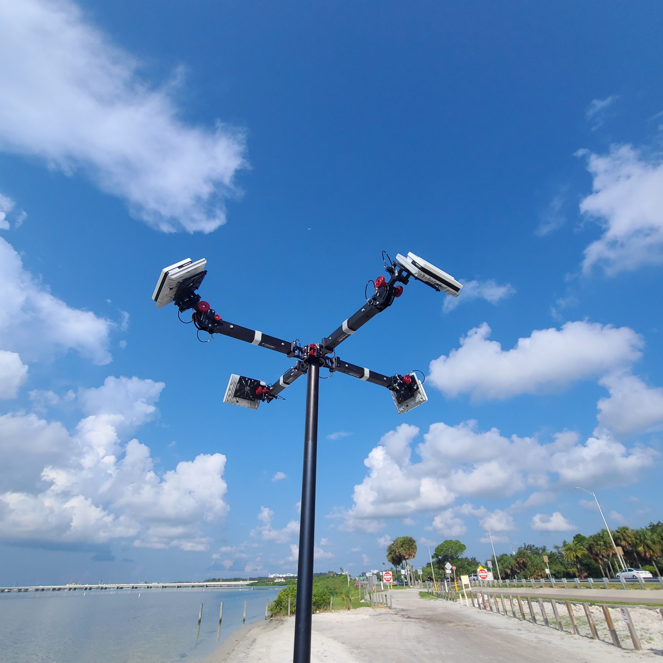 BlueSky Mast with four-radar sensing configuration on side-arm kits, ISR & Sensing