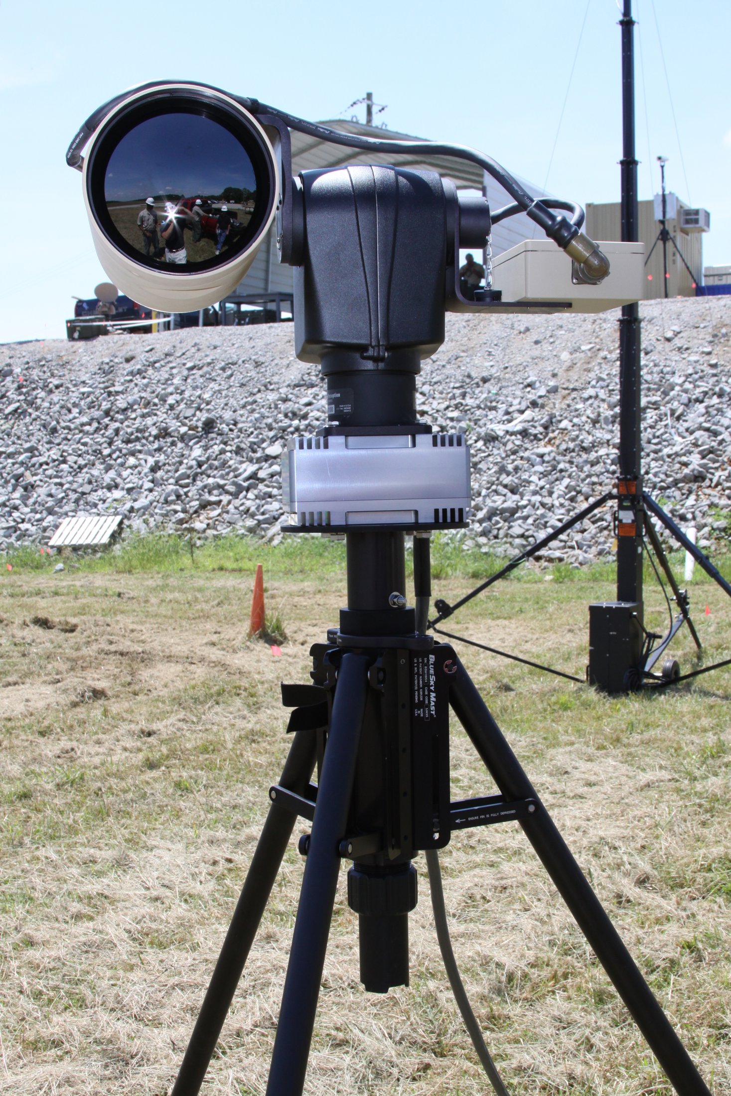 BlueSky Mast with surveillance camera payload, ISR & Sensing