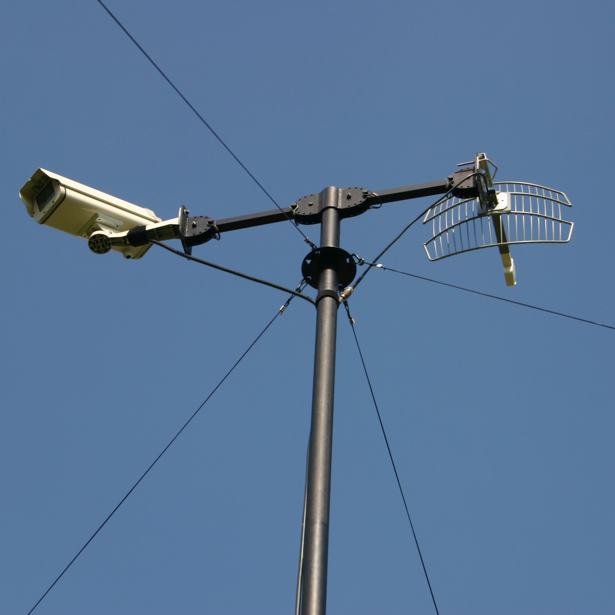 BlueSky Mast with surveillance camera payload, ISR & Sensing
