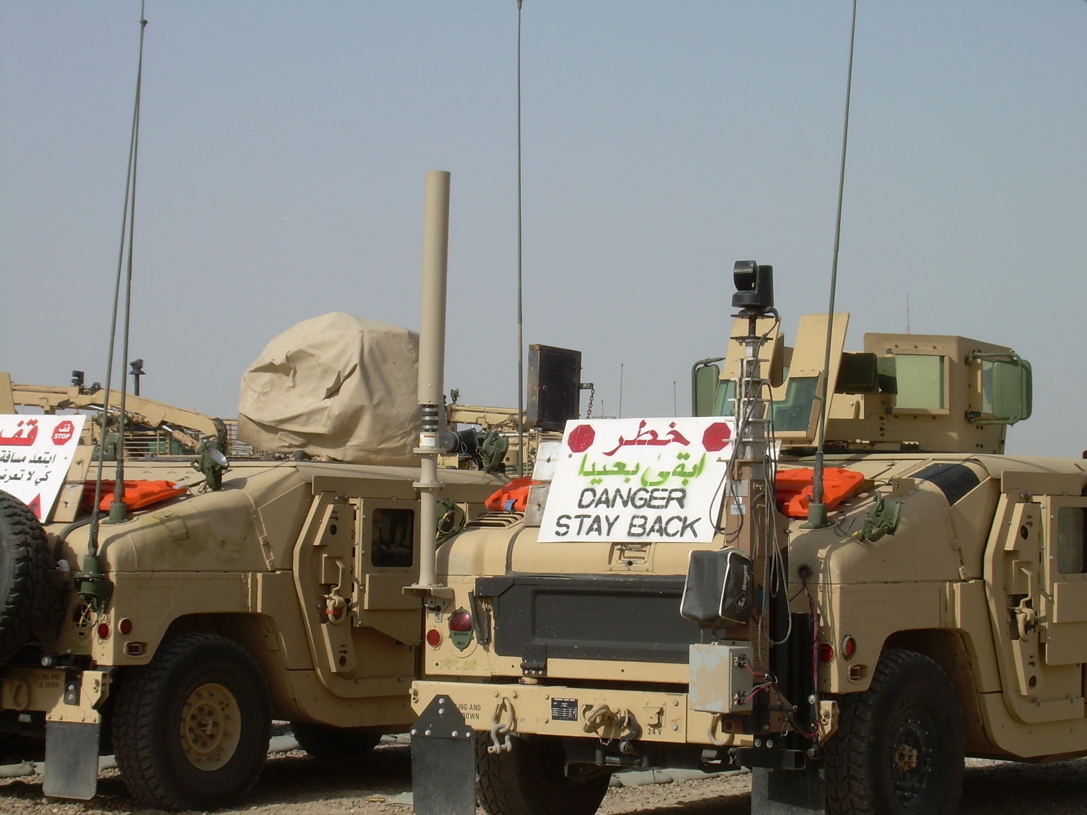BlueSky Mast with tactical radio and wireless data payload, Tactical Communications