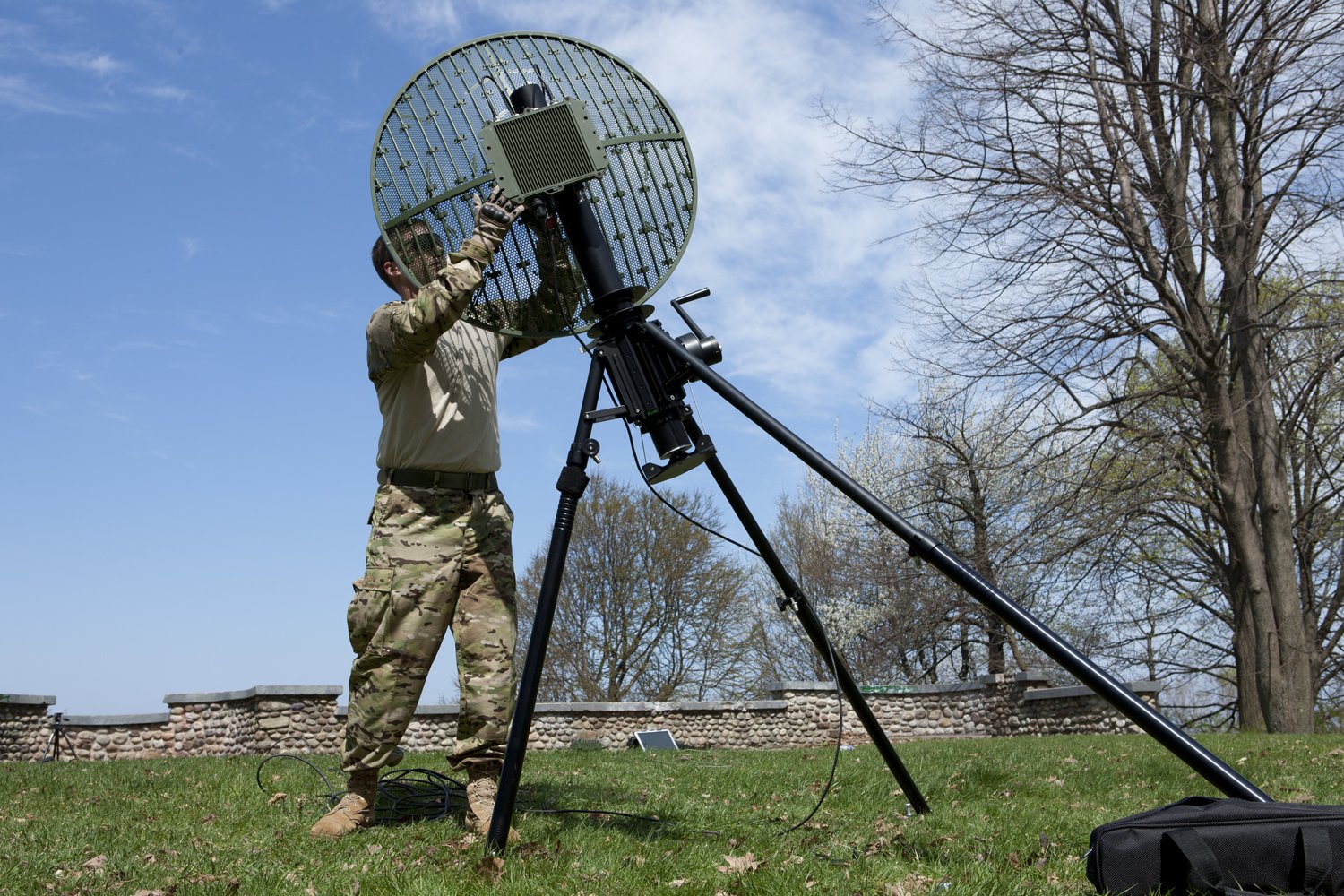 BlueSky Mast with tactical radio and wireless data payload, Tactical Communications