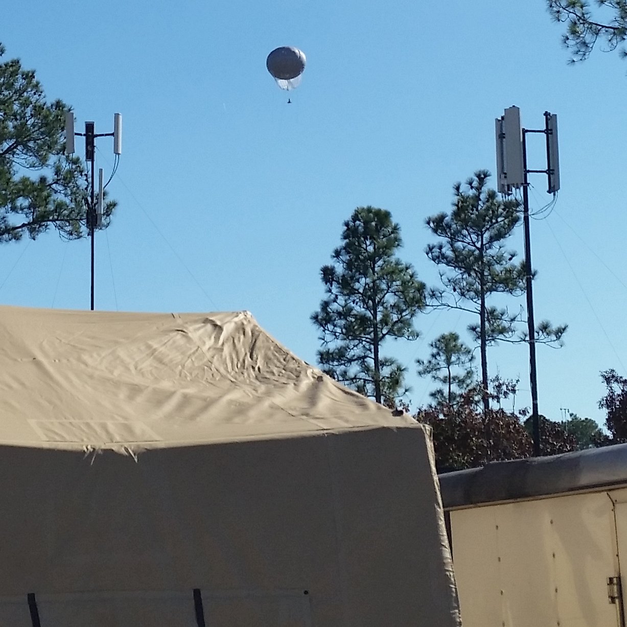 BlueSky Mast with tactical radio and wireless data payload, Tactical Communications