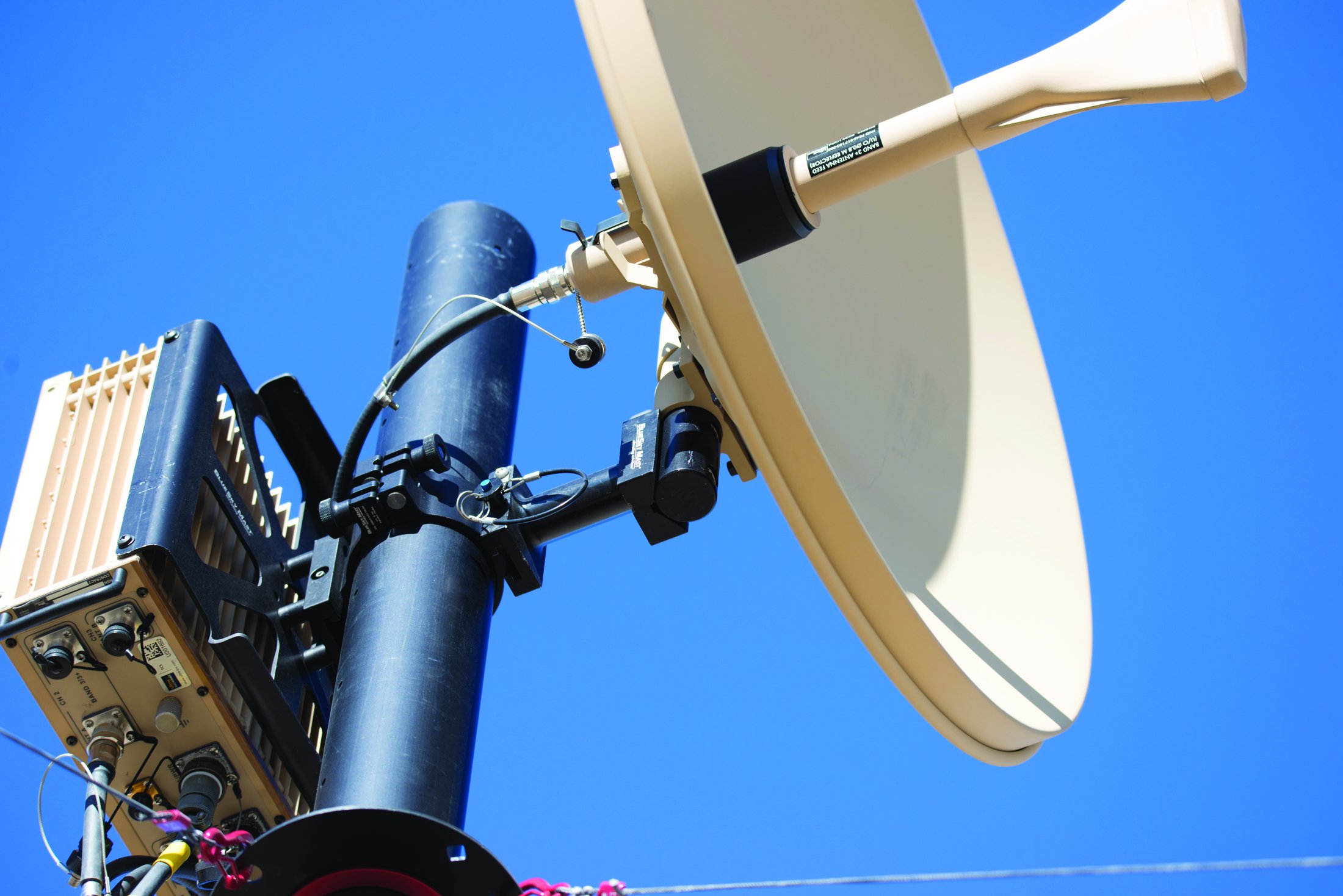 BlueSky Mast with tactical radio and wireless data payload, Tactical Communications