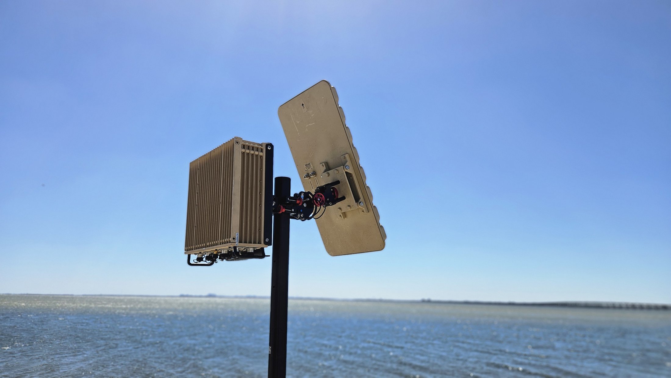 BlueSky Mast with tactical radio and wireless data payload, Tactical Communications