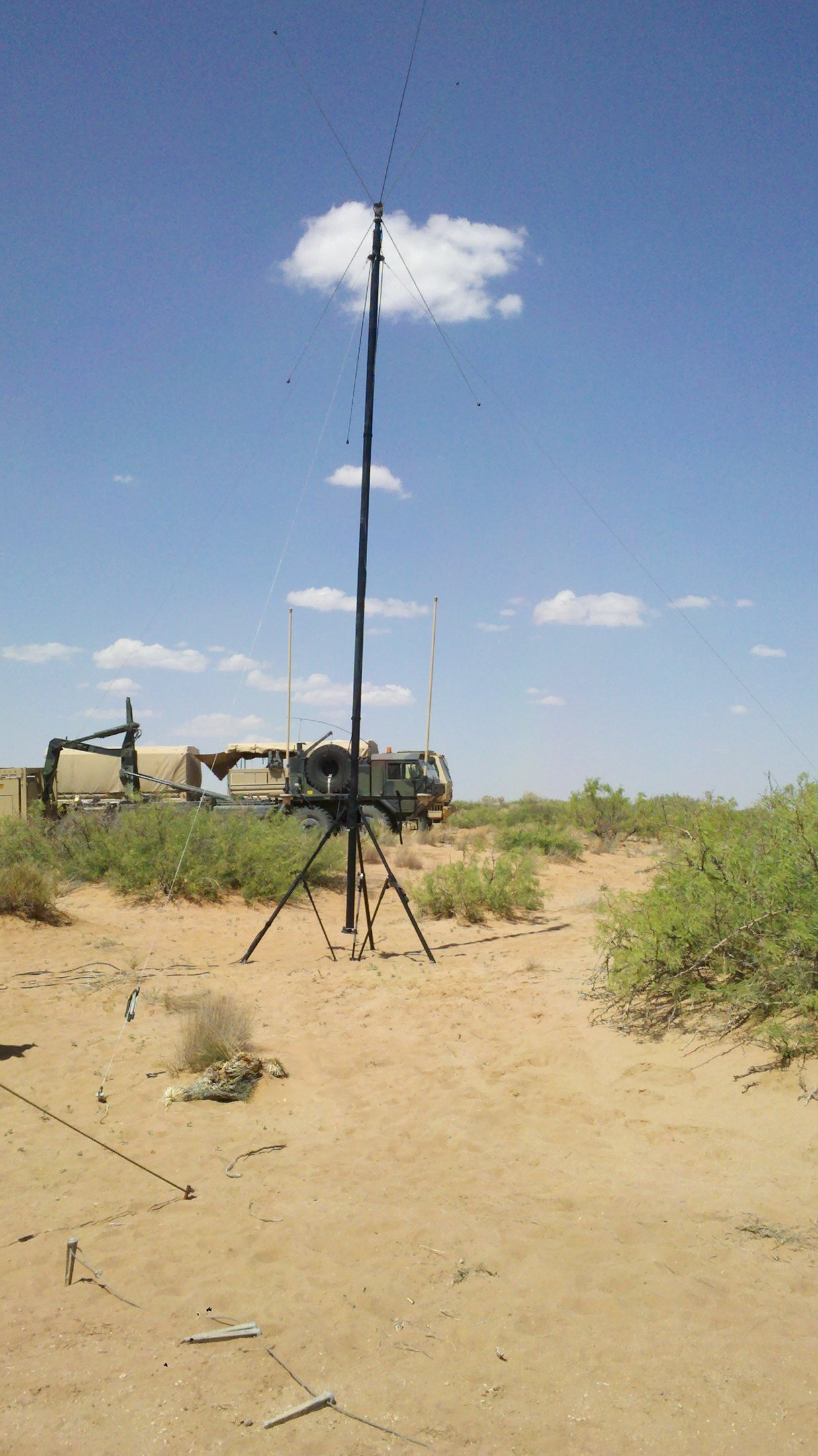 BlueSky Mast with tactical radio and wireless data payload, Tactical Communications