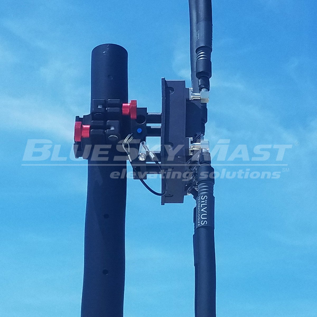 BlueSky Mast with tactical radio and wireless data payload, Tactical Communications