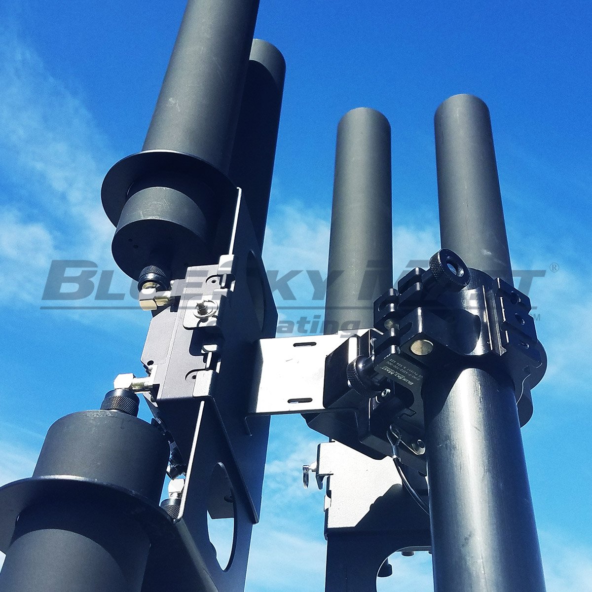 BlueSky Mast with tactical radio and wireless data payload, Tactical Communications