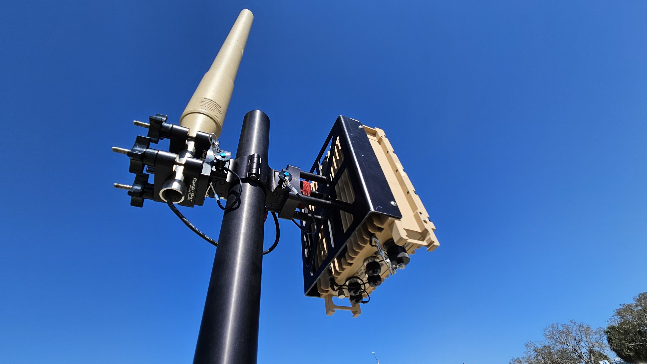 BlueSky Mast with tactical radio and wireless data payload, Tactical Communications