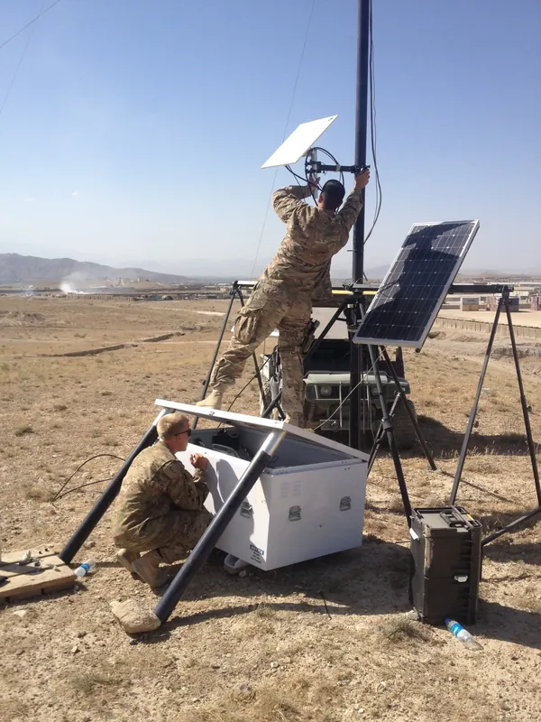 BlueSky Mast with tactical radio and wireless data payload, Tactical Communications