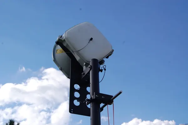 BlueSky Mast with tactical radio and wireless data payload, Tactical Communications