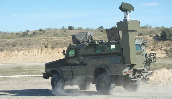 BlueSky Mast with surveillance camera or radar payload, ISR & Sensing