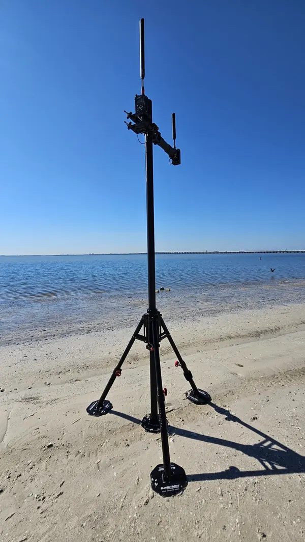 BlueSky Mast with tactical radio and wireless data payload, Tactical Communications