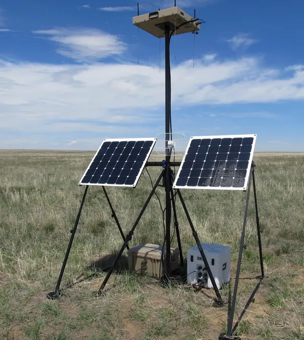 BlueSky Mast solar-powered remote RF collection station, EW and SIGINT