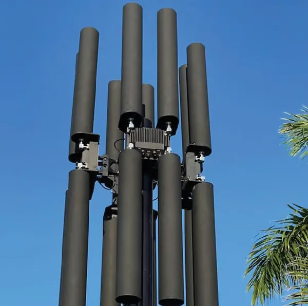 BlueSky Mast 350 Lift Series with Silvus Technologies StreamCaster MANET radio kit, configuration diagram, tactical communications application