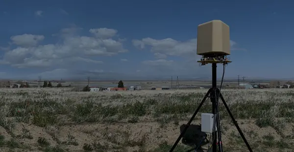 BlueSky Mast 350 Lift Series with Silvus Technologies StreamCaster MANET radio kit, product image, tactical communications application