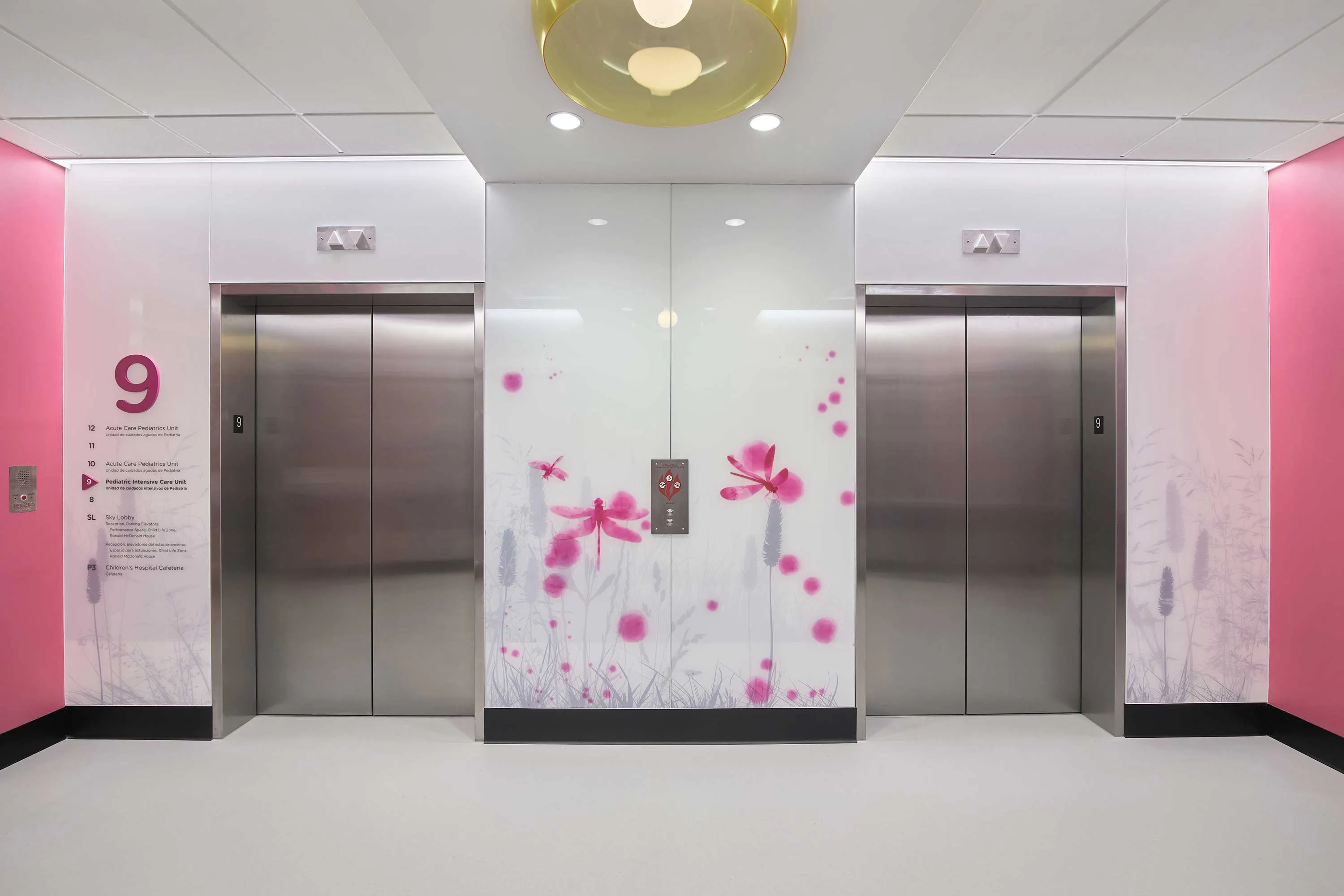 Floor-level wayfinding with animal and habitat theme, Wonder Tower Children's Hospital of Richmond