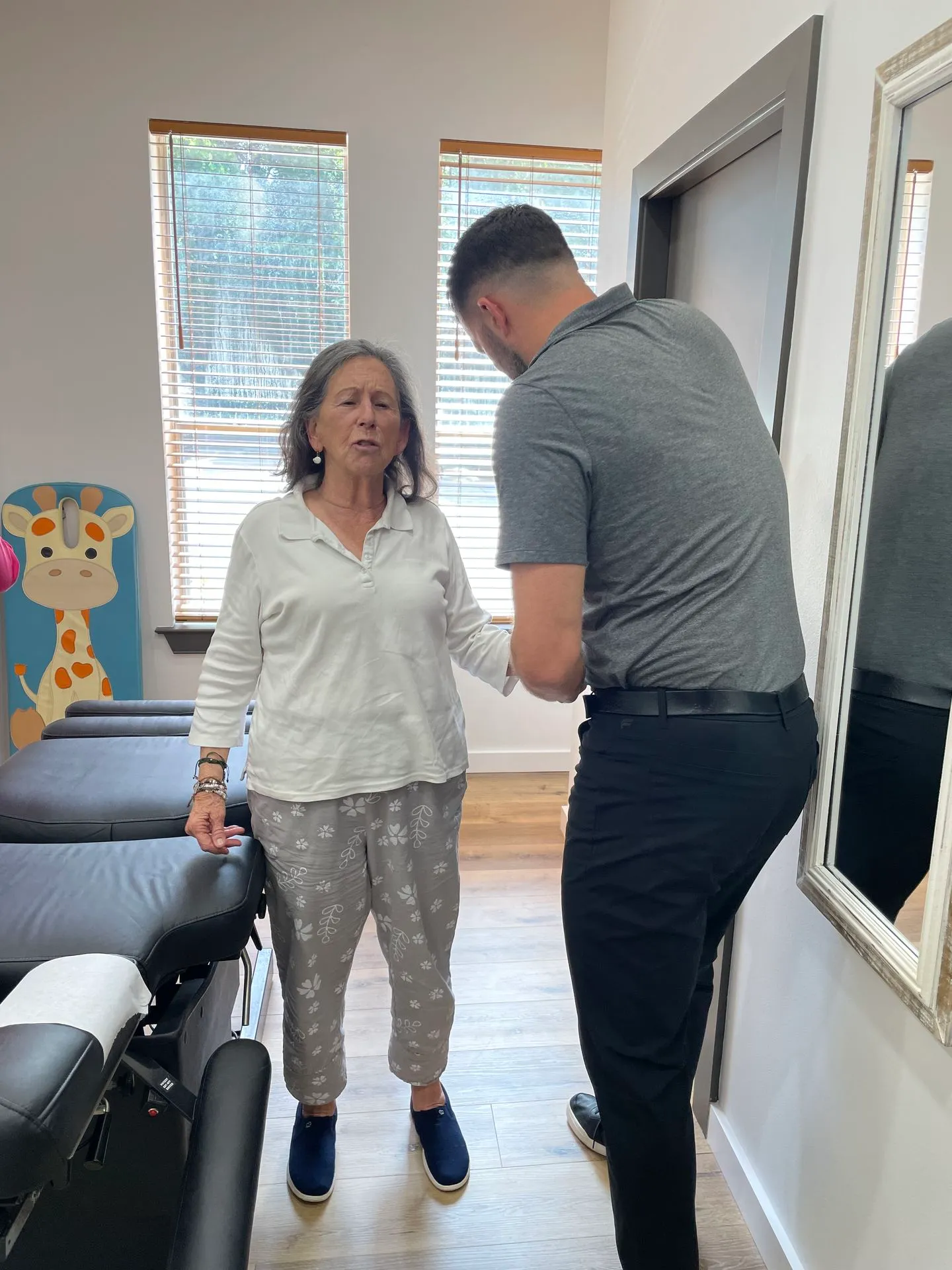 Advanced decompression table at Limitless Chiropractic facility used for treating cervical disc bulges without surgery.