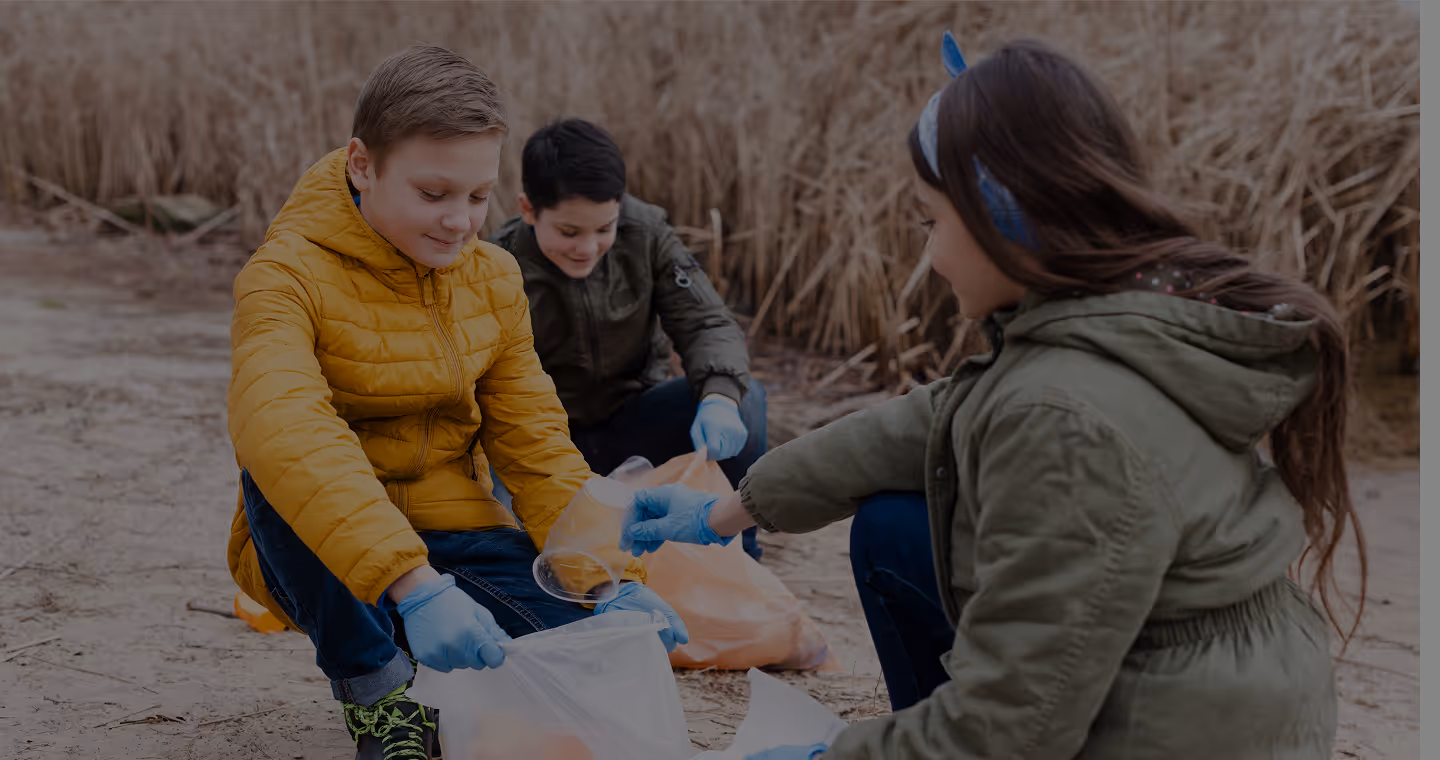 children saving water