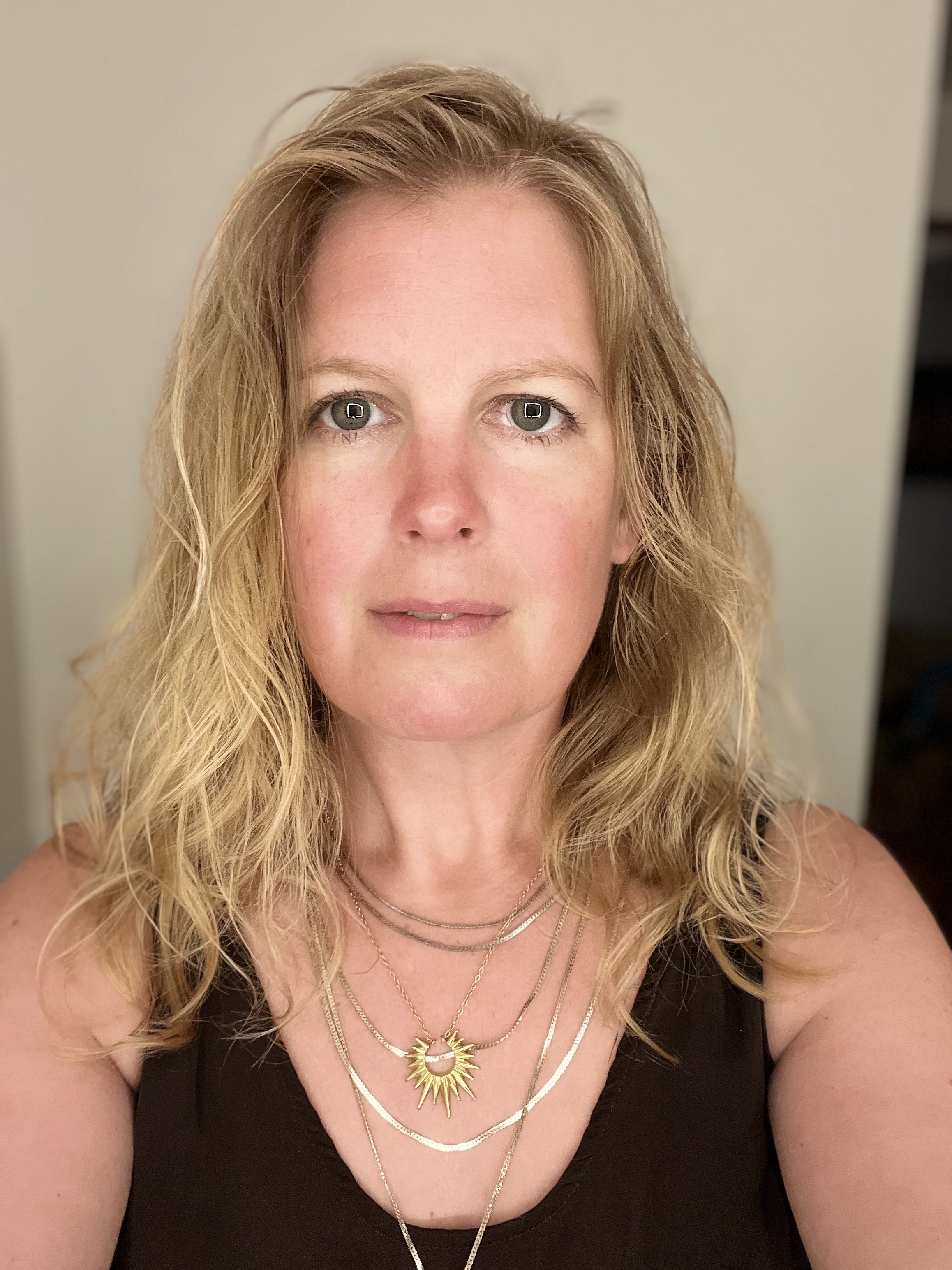 image of brainstorm session with sticky notes (for a b2b saas)