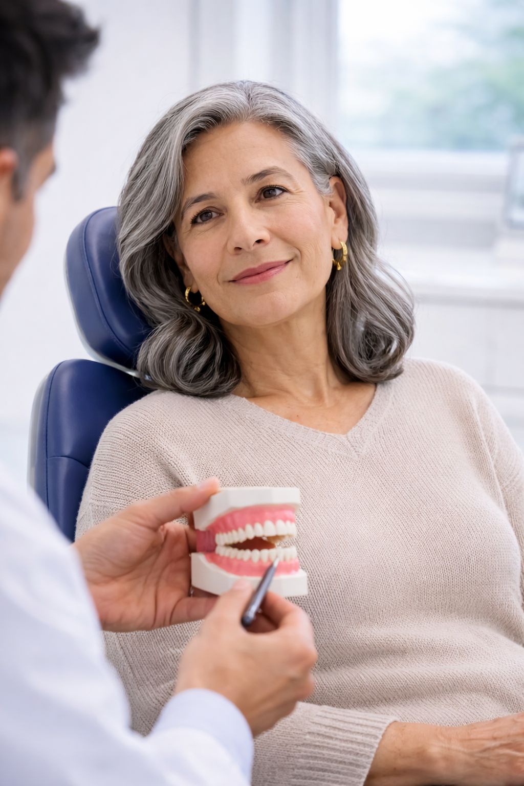 valuación para dentaduras en paciente femenina adulta en clínica dental de Tijuana