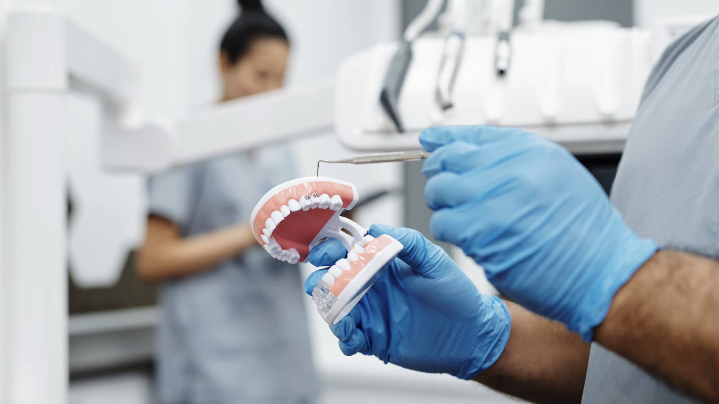 Pull your tooth or save it? Which is the best?