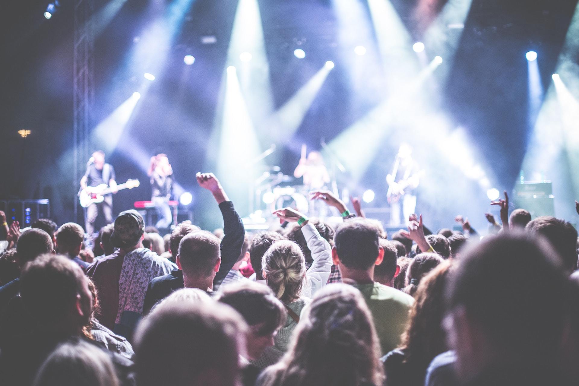 Apple is Killing Facebook Ads: How Your Ticket Sales Could Disappear Overnight