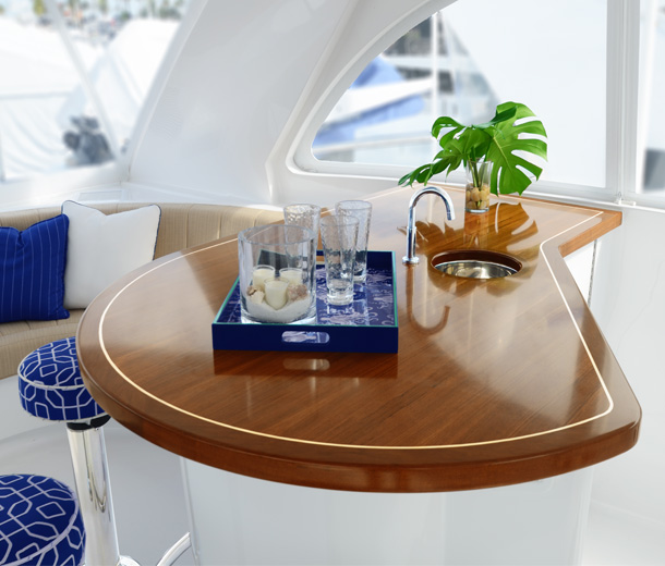 Image of the Bar top and stools