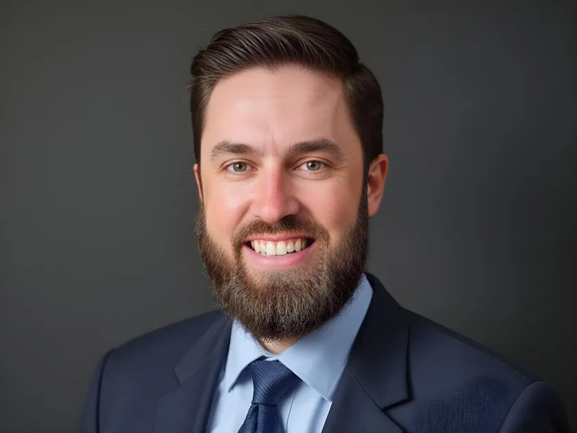 Headshot of Simon Rienstra