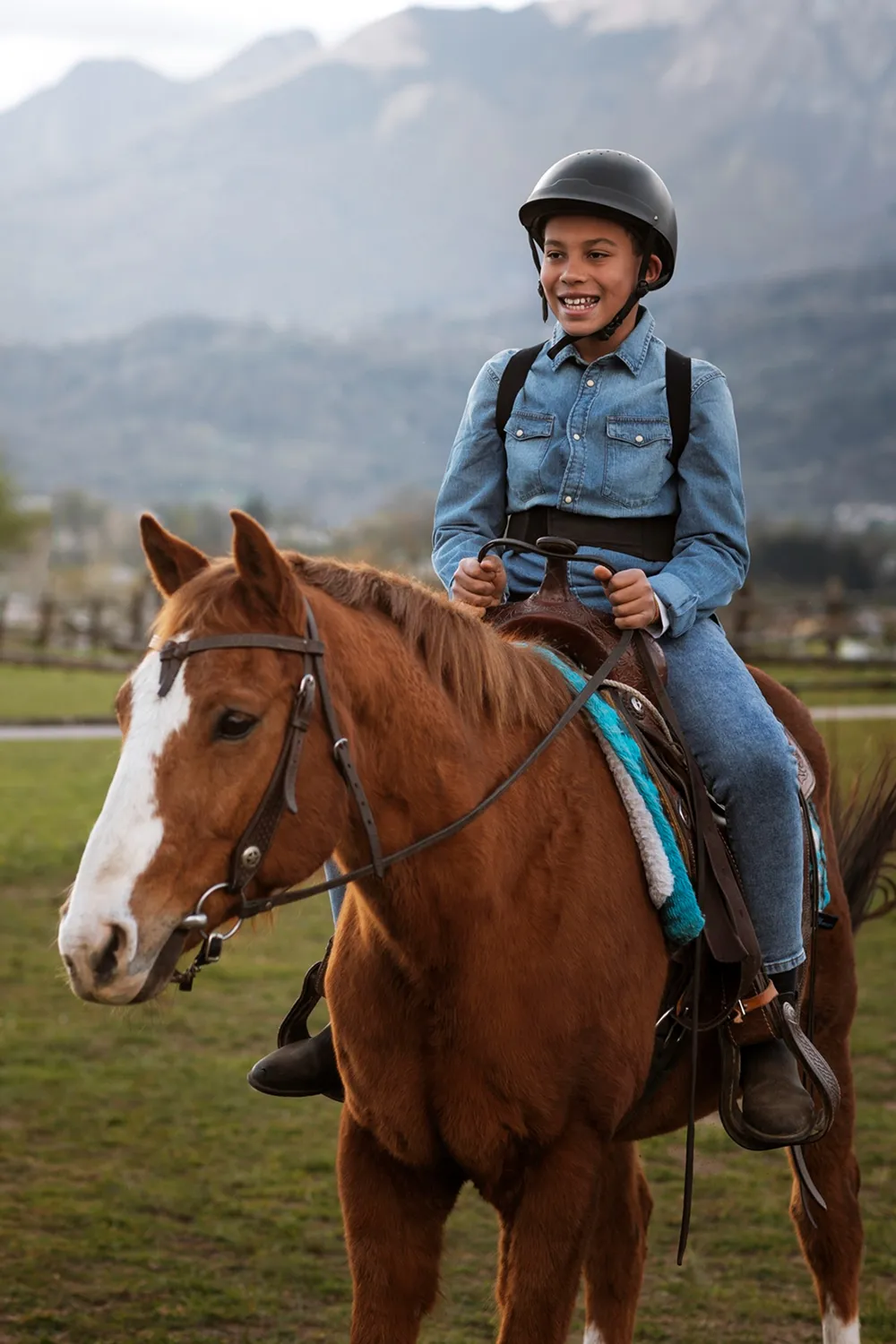 kid learning ride horse