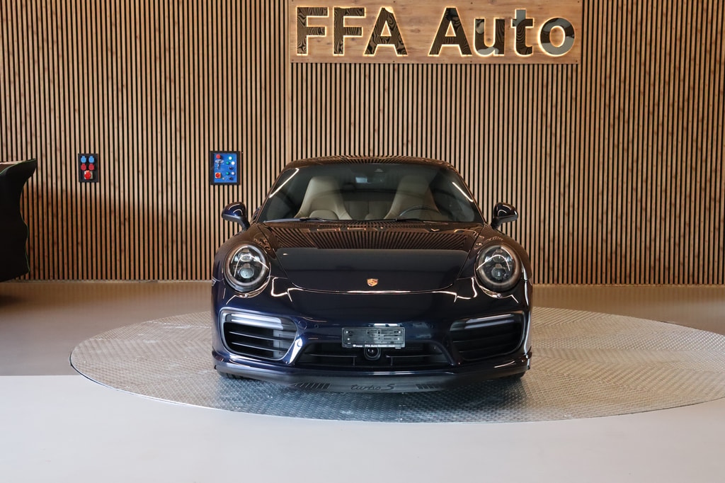 Porsche 911 Coupé 3.8 Turbo S PDK