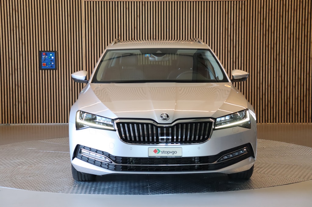 Skoda Superb Combi 2.0 TDI 200 Style 4x4 DSG