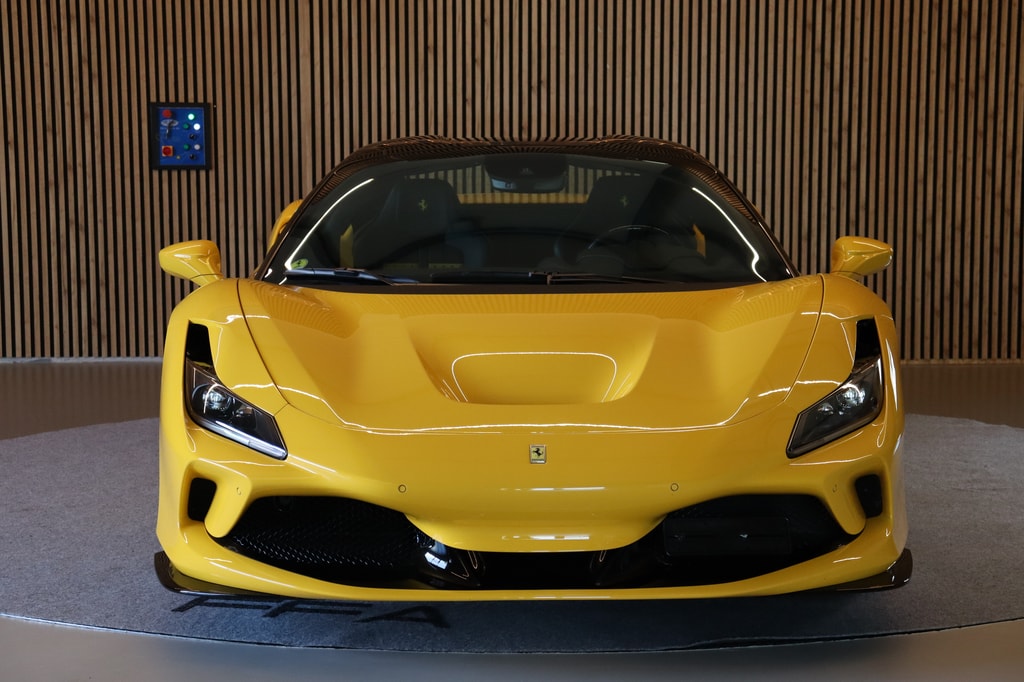Ferrari F8 Spider