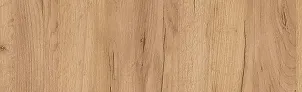 Svetli topli drveni dezen sa mekim prirodnim godovima, ujednačenom hrastovom teksturom i blagim zlatnim nijansama